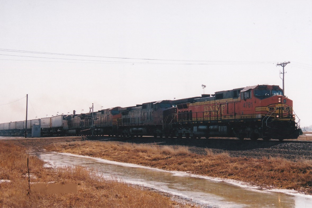 BNSF 4761 West